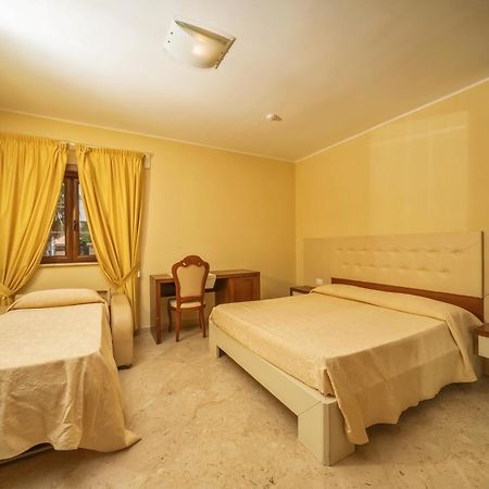Hotel Insonnia Agropoli Esterno foto