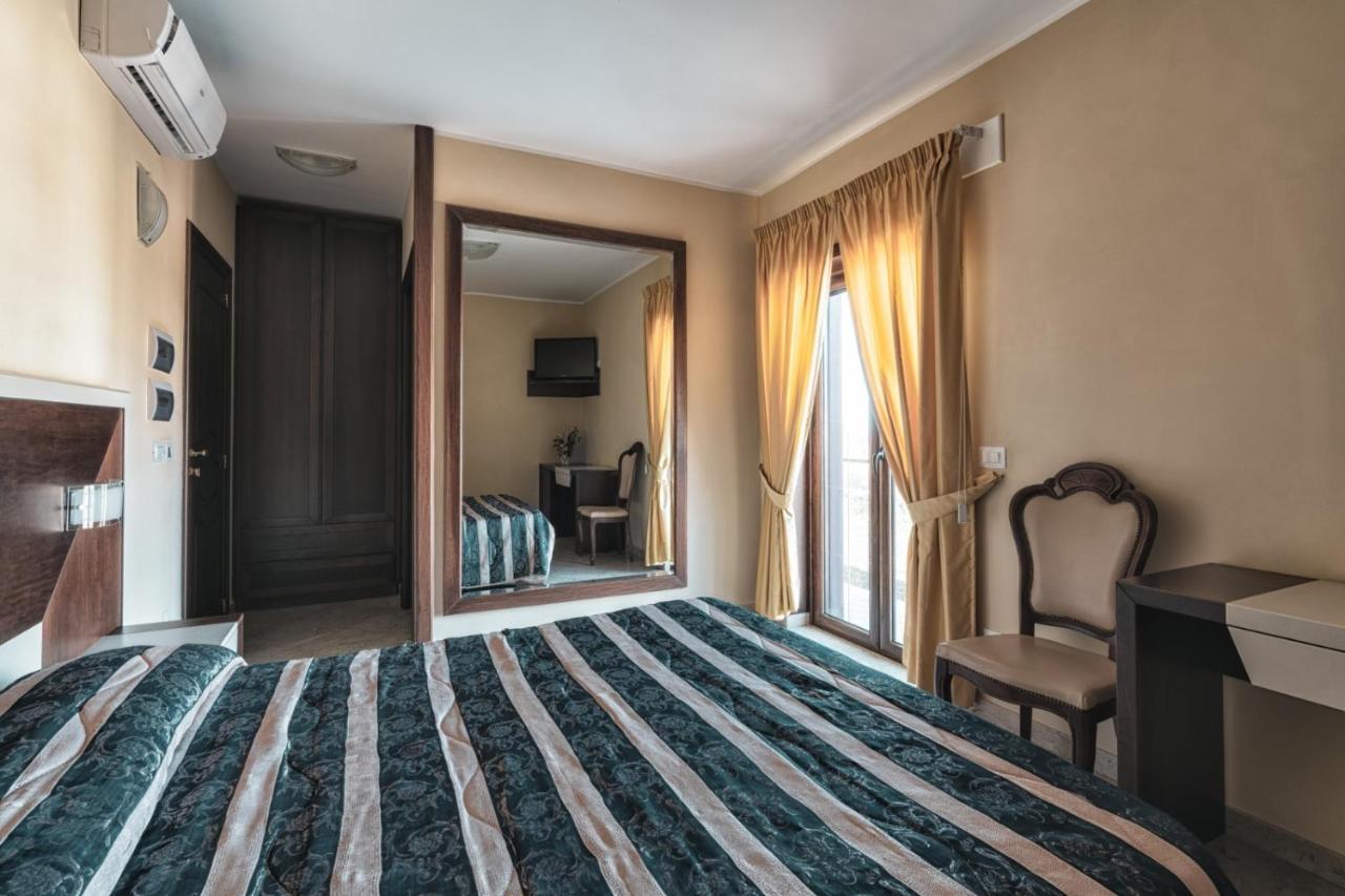 Hotel Insonnia Agropoli Esterno foto
