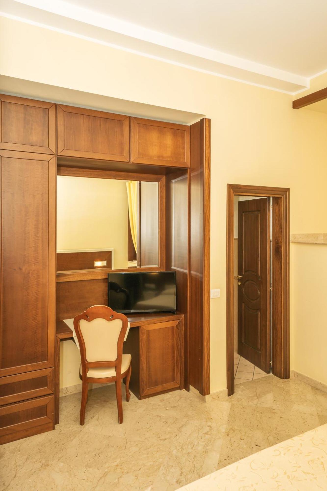 Hotel Insonnia Agropoli Esterno foto