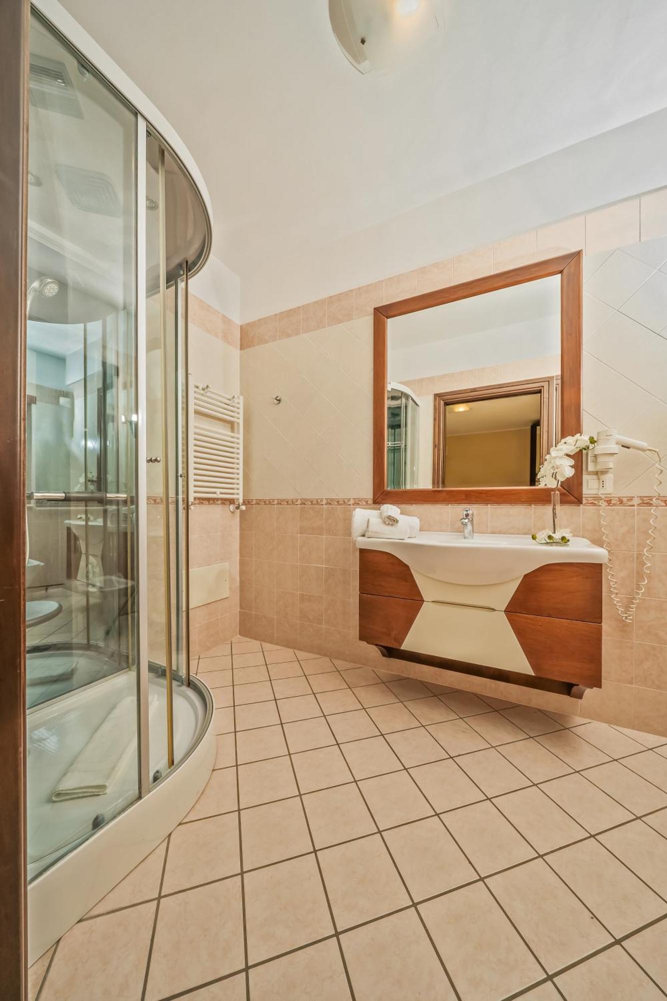 Hotel Insonnia Agropoli Esterno foto