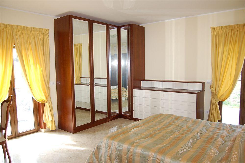 Hotel Insonnia Agropoli Esterno foto