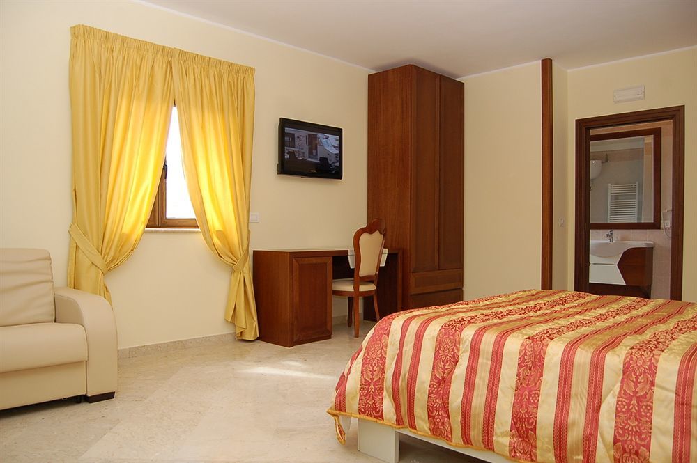 Hotel Insonnia Agropoli Esterno foto